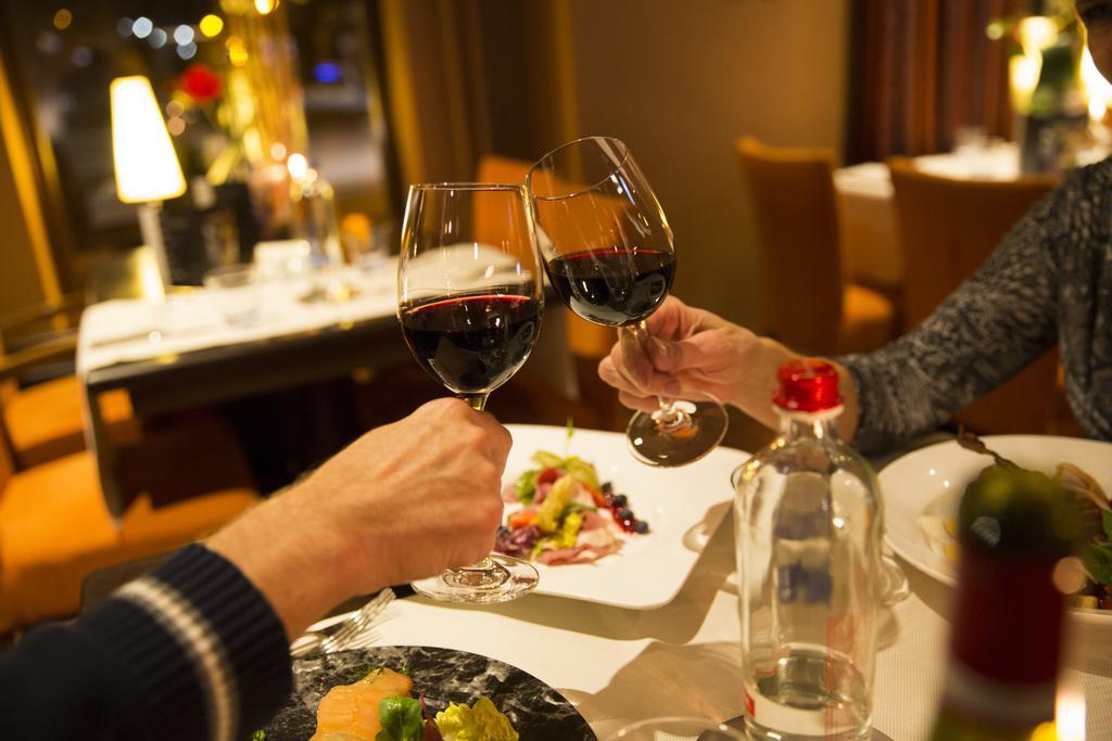Hotel Restaurant Talens Куворден Экстерьер фото