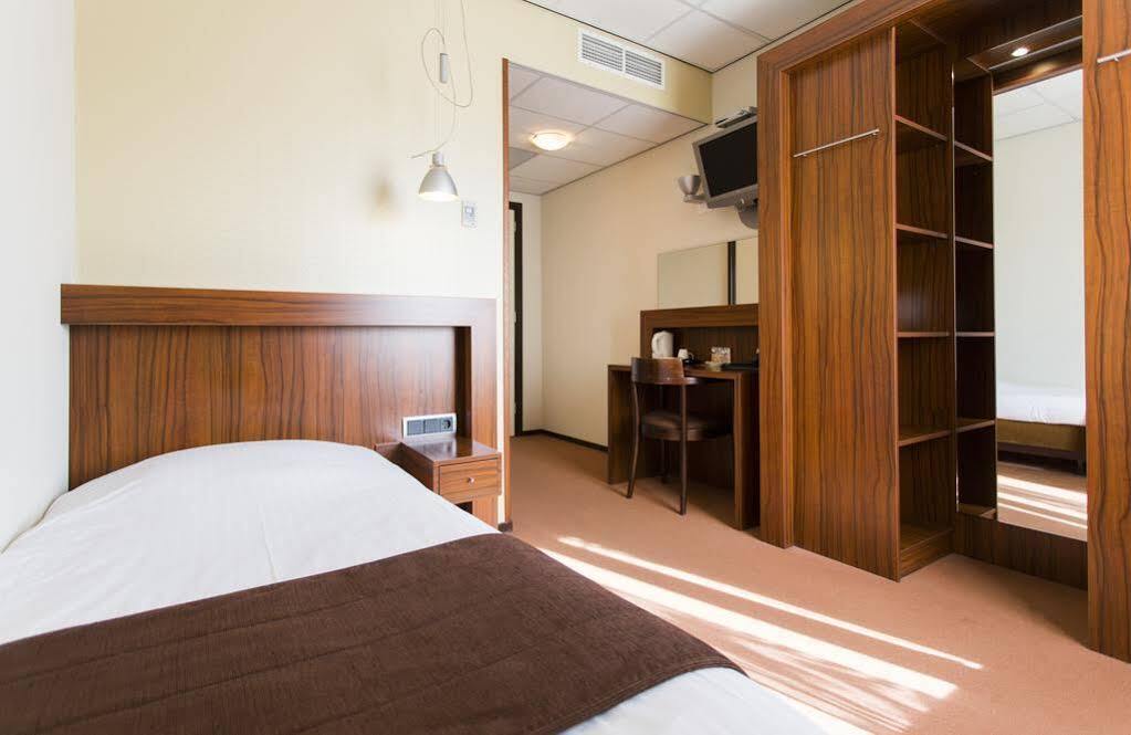 Hotel Restaurant Talens Куворден Экстерьер фото